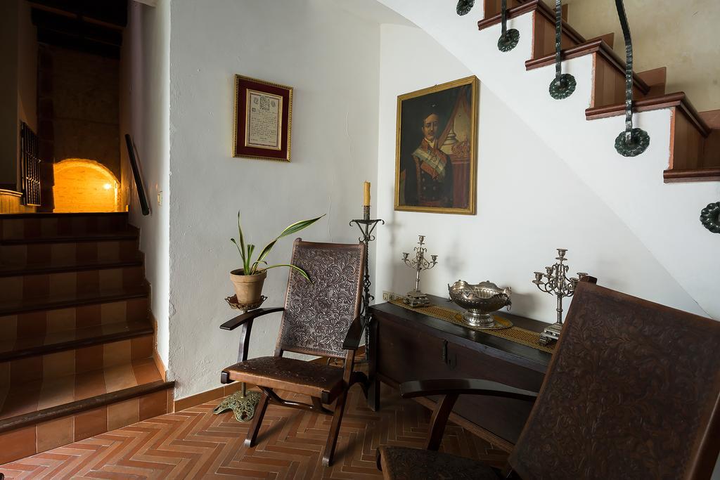 Holi-Rent Historic House Next To The Alcazar Apartment Seville Ngoại thất bức ảnh
